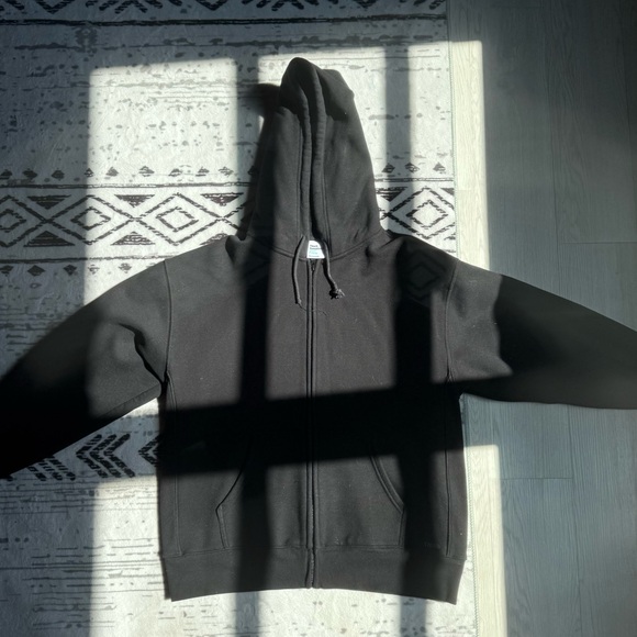 Aritzia Sweaters - Cozy Sweatfleece Boyfriend Zip Hoodie